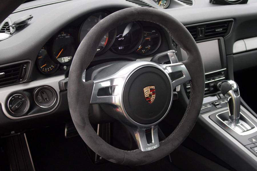  Porsche 911 GT3 2013 года  (фото 49 из 78)